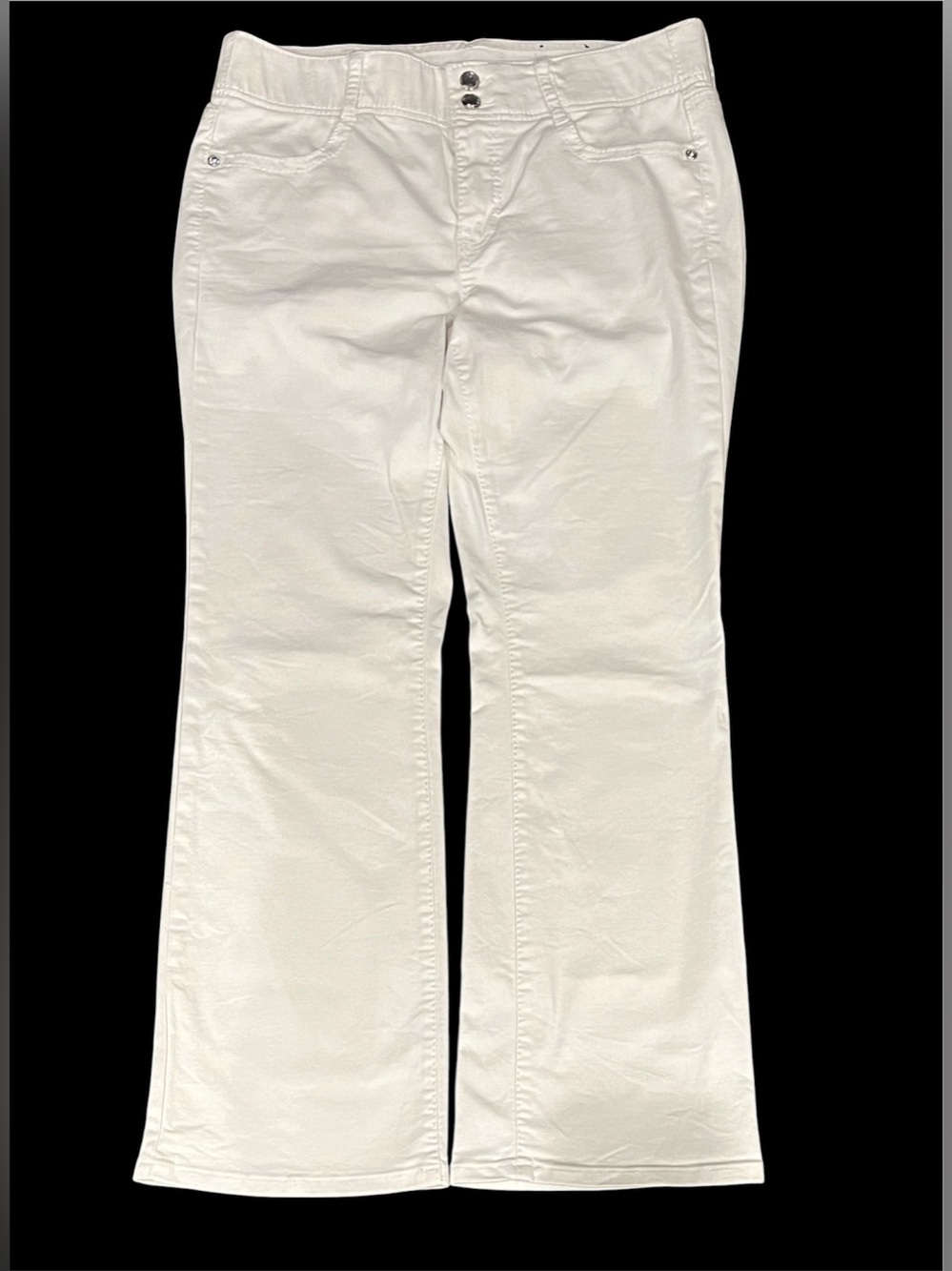 Women’s Size 14 Apt 9 Bootcut Mid Rise Embellished Stretch White Bling Jeans.